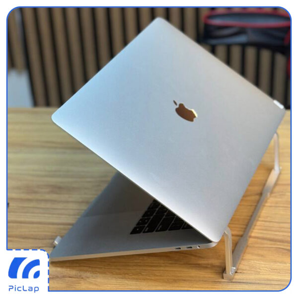 macbook pro 2018