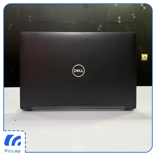 لپ تاپ Dell Latitude 7490 تصویر از پشت لپ تاپ